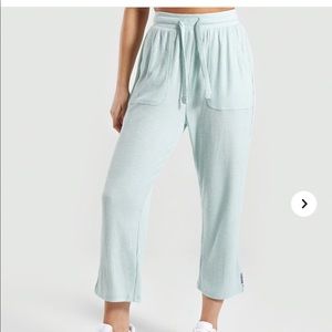 Gymshark Relaxed Joggers- Washed Green